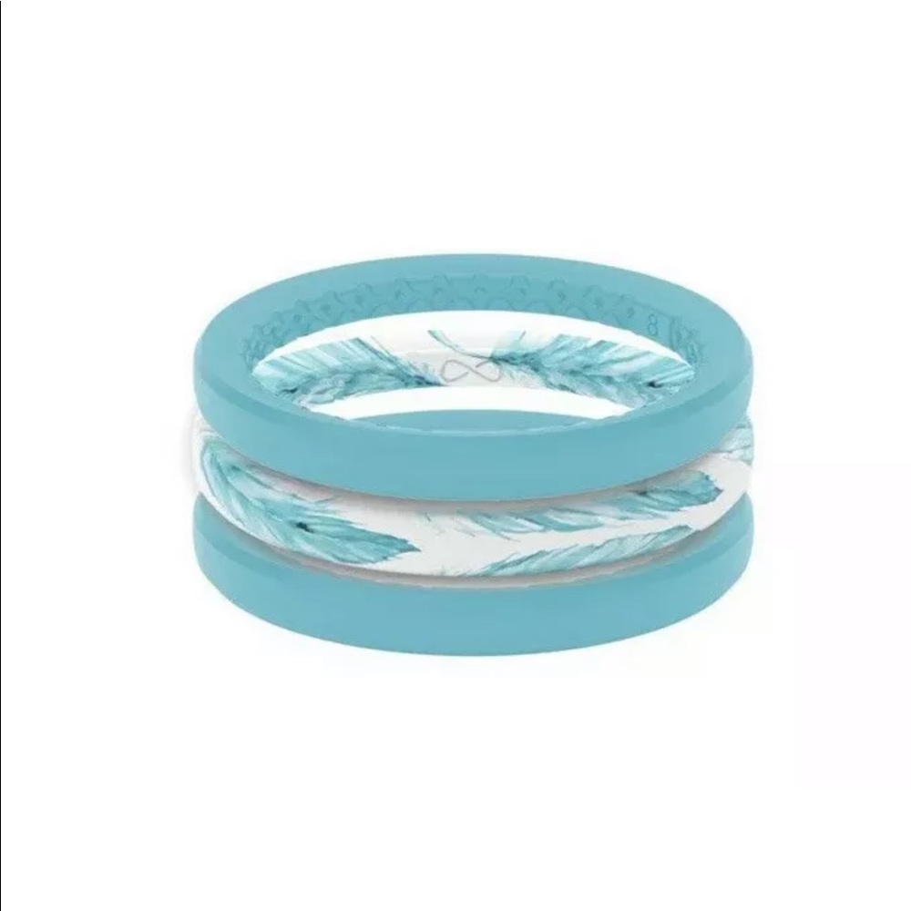 Groove life feather ring stackable